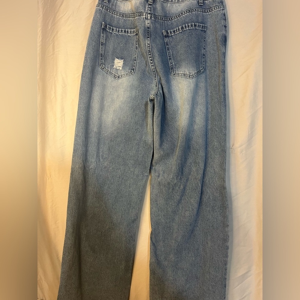 Distressed High Waist Wide Leg Light Blue Women's Jeans Size 8/10 - Picture 2 of 4